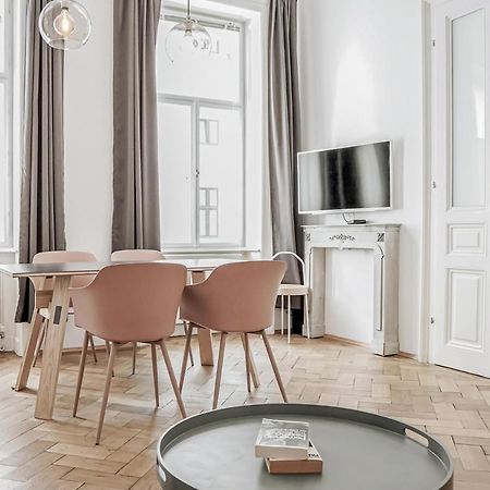 Heymi Apartments Kluckygasse Виена Екстериор снимка