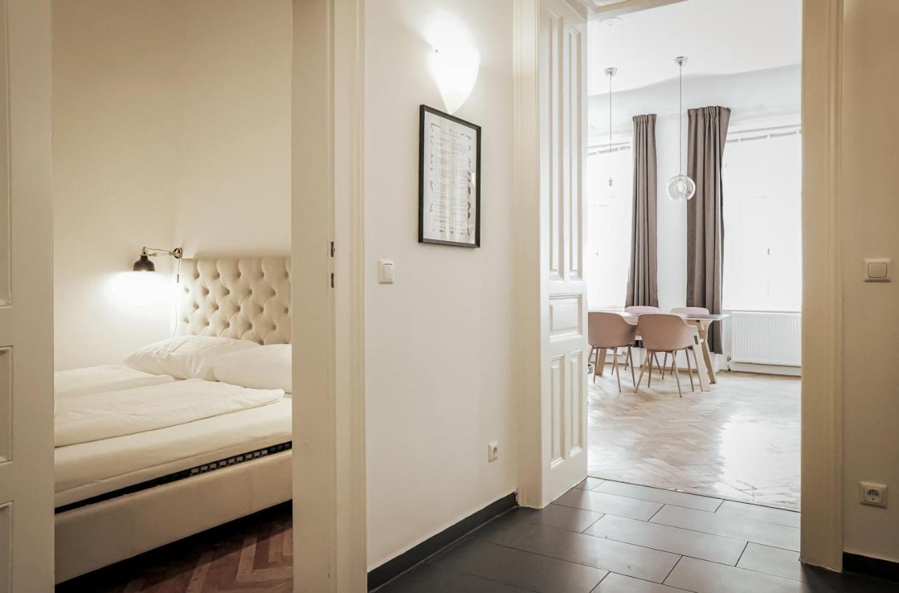 Heymi Apartments Kluckygasse Виена Екстериор снимка
